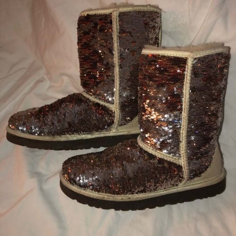 bronze/gold sequins Uggs